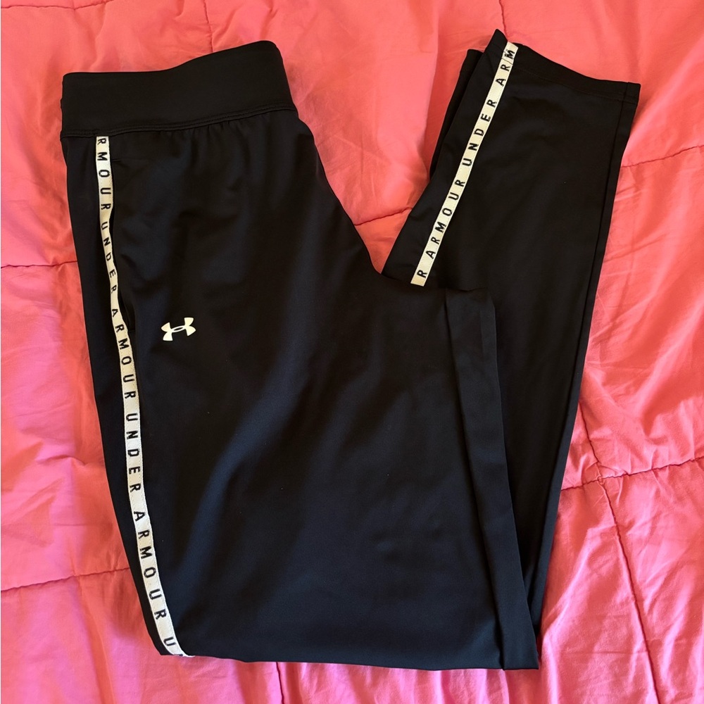 Under Armour Black Athletic Pants with Logo